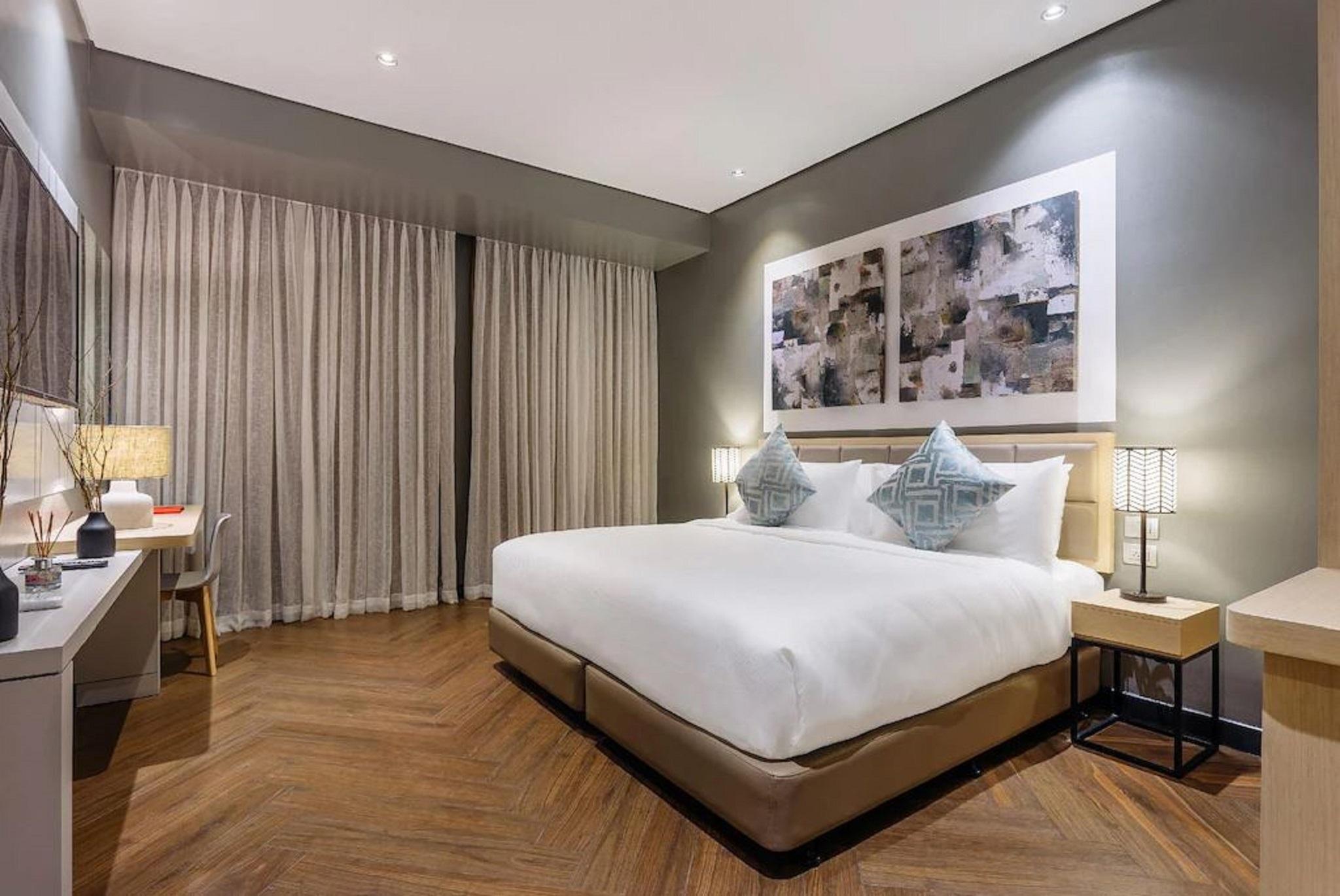 Summit Hotel Greenhills Кесон Сити Екстериор снимка