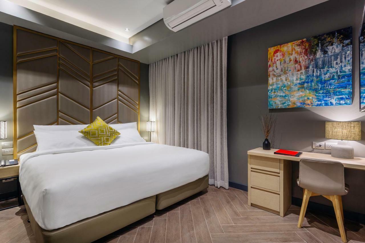 Summit Hotel Greenhills Кесон Сити Екстериор снимка