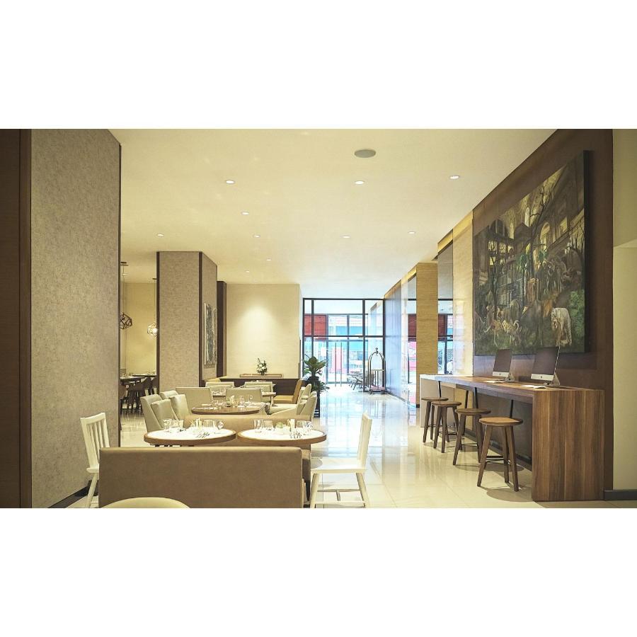 Summit Hotel Greenhills Кесон Сити Екстериор снимка