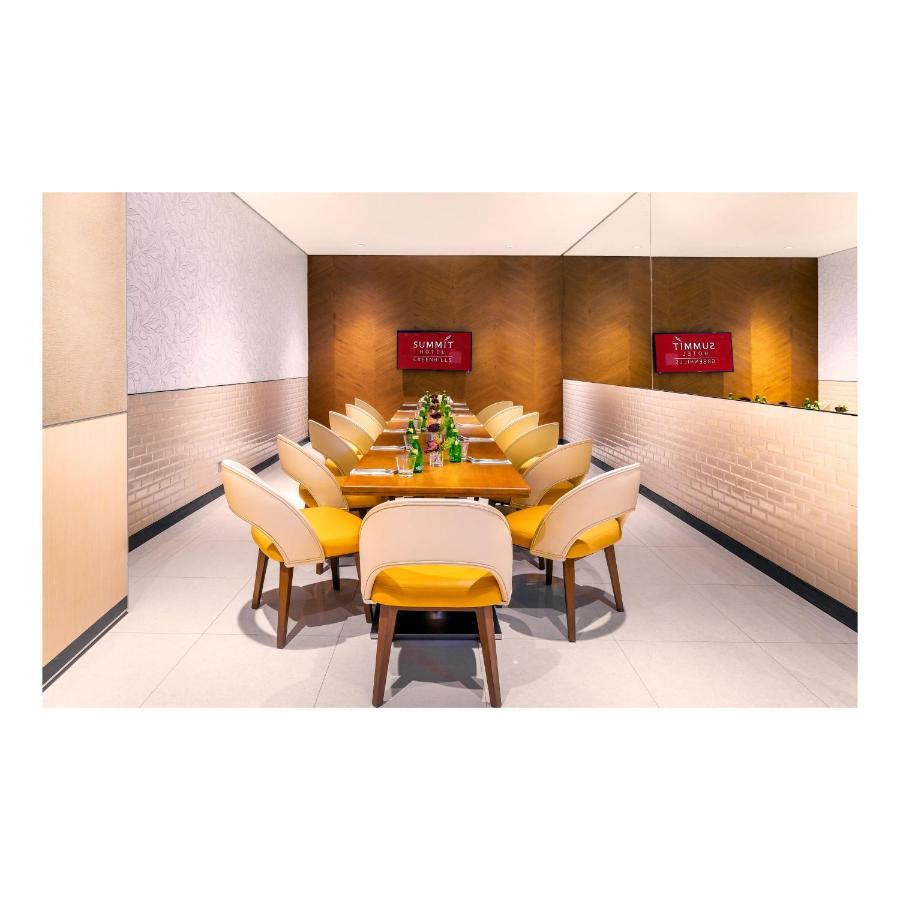 Summit Hotel Greenhills Кесон Сити Екстериор снимка